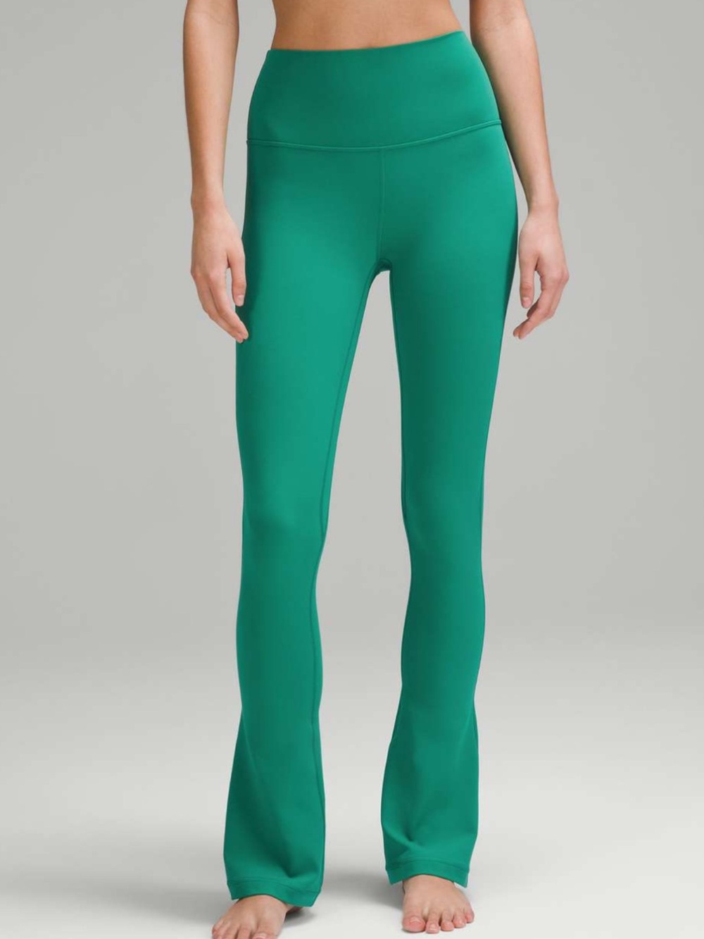 Lululemon High-Rise Align Mini-Flares - Picture 2 of 7